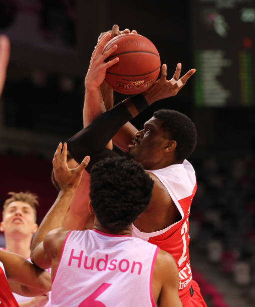 在对阵利物 在对阵利物