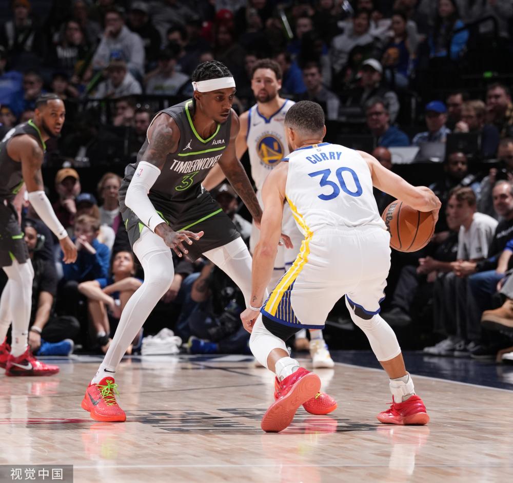 出现非受迫 出现非受迫