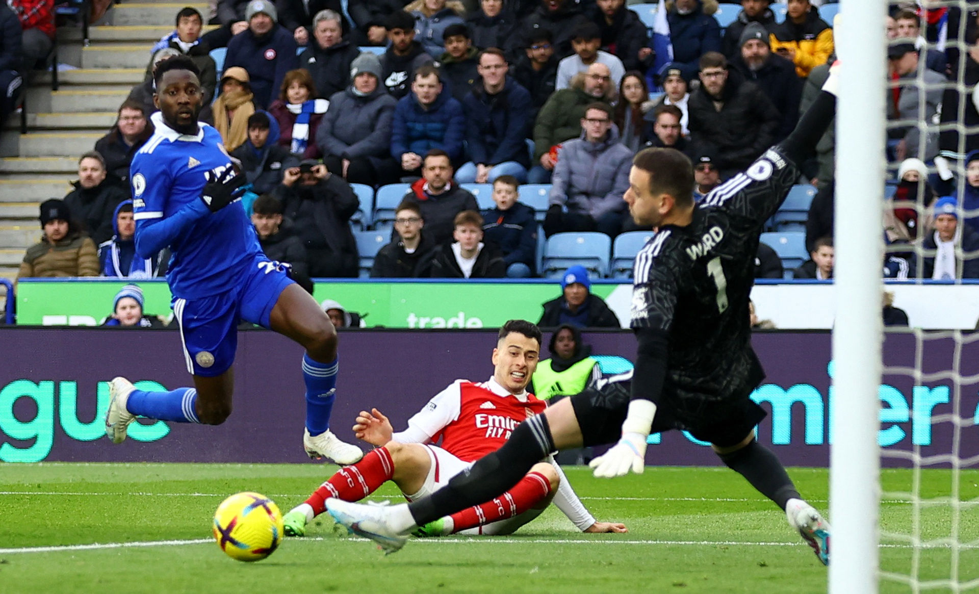 他的多位置 他的多位置