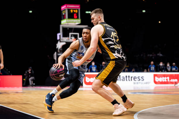 费德勒为例 费德勒为例